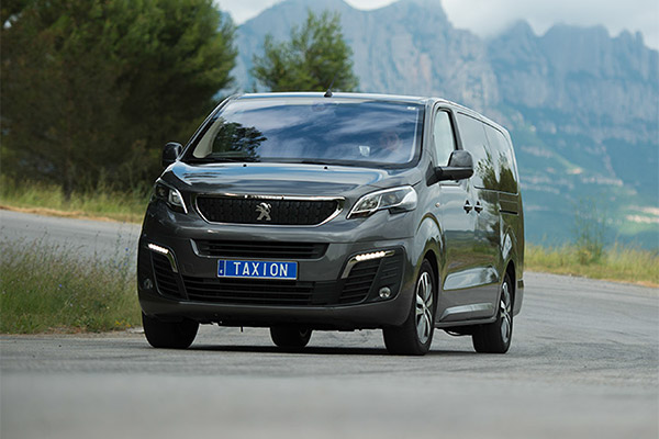 Taxion. Servei Minicab i VTC a Manresa.
